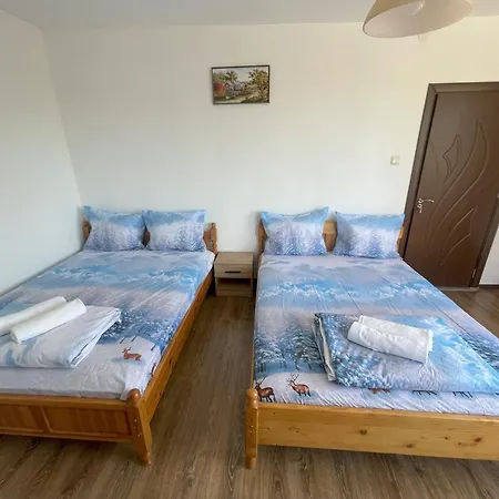 Case de vacanță къща стария елен