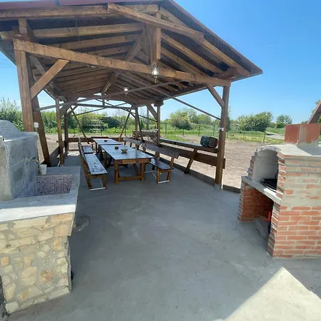 Case de vacanță къща стария елен Krivini